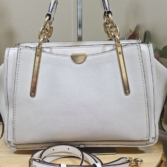 Coach Dreamer With Rivets - Picture 3 of 16